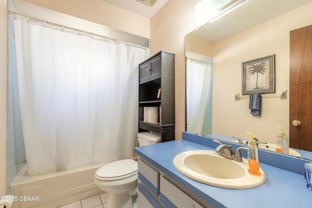 bathroom featuring tile patterned floors, vanity, shower / tub combo with curtain, toilet, and visible vents