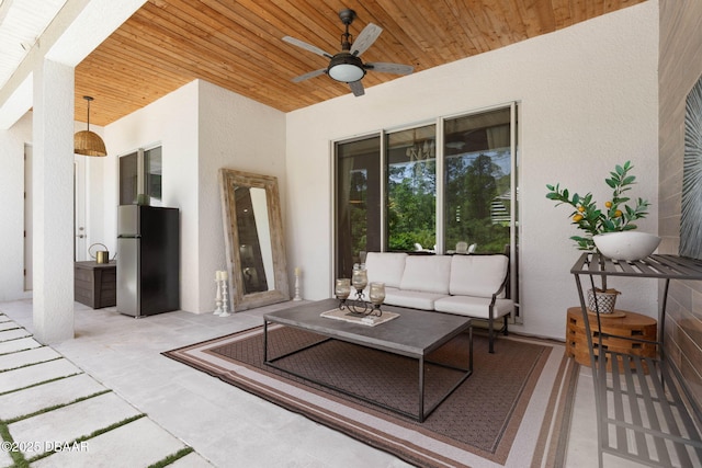 75 Trailmark Ct, Ormond Beach, FL 32174 - view of patio / terrace with an outdoor living space and ceiling fan