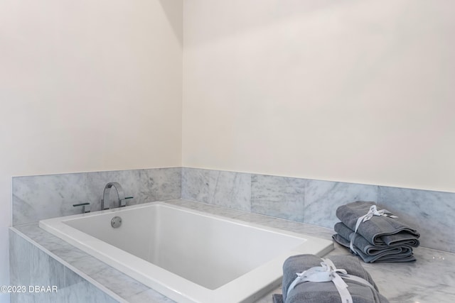 200 John Anderson Dr, Ormond Beach, FL 32176 - bathroom featuring a garden tub