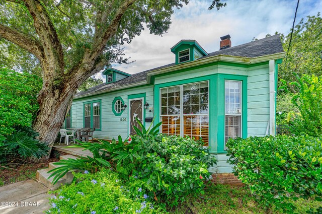 1206 S Riverside Dr, New Smyrna Beach, FL 32168 - photo 1