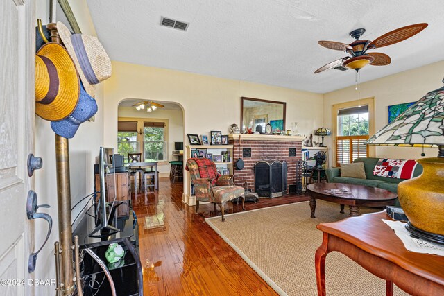 1206 S Riverside Dr, New Smyrna Beach, FL 32168 - photo 5