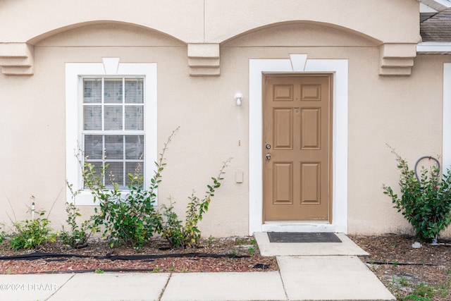 view of property entrance