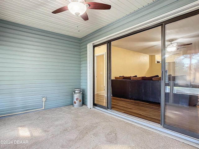 view of patio featuring ceiling fan