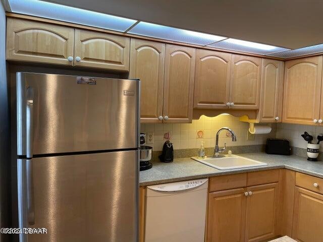 5500 Ocean Shore Blvd Unit 50, Ormond Beach, FL 32176 - photo 9