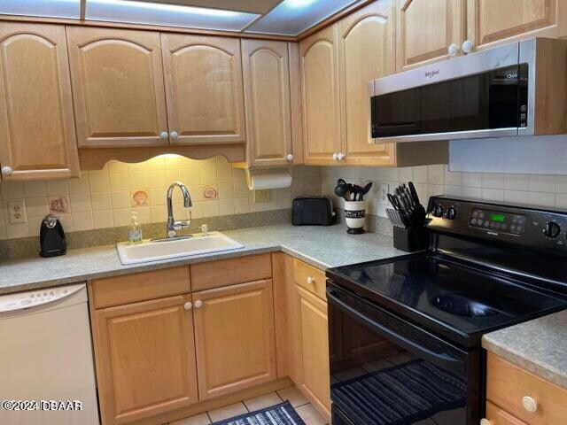 5500 Ocean Shore Blvd Unit 50, Ormond Beach, FL 32176 - photo 8