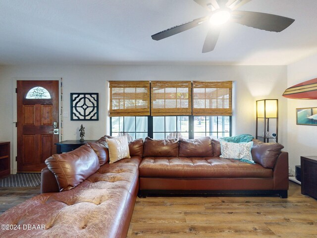 622 Yupon Ave, New Smyrna Beach, FL 32169 - photo 2