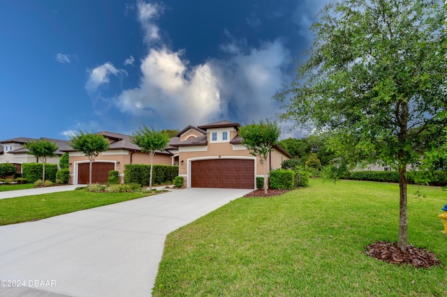 view of front of house with a front lawn