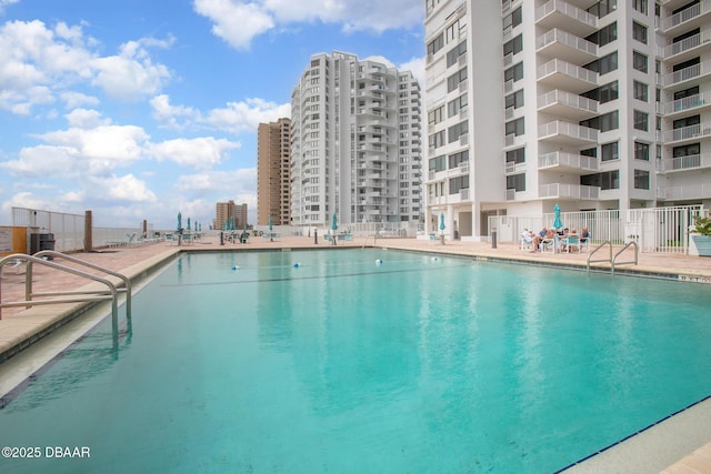 3043 S Atlantic Ave Unit 204, Daytona Beach Shores, FL 32118 - view of community pool
