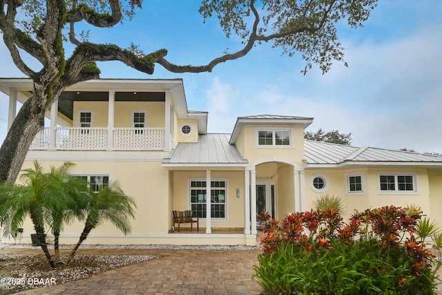 221 Columbus Ave, New Smyrna Beach, FL 32169 - photo 1
