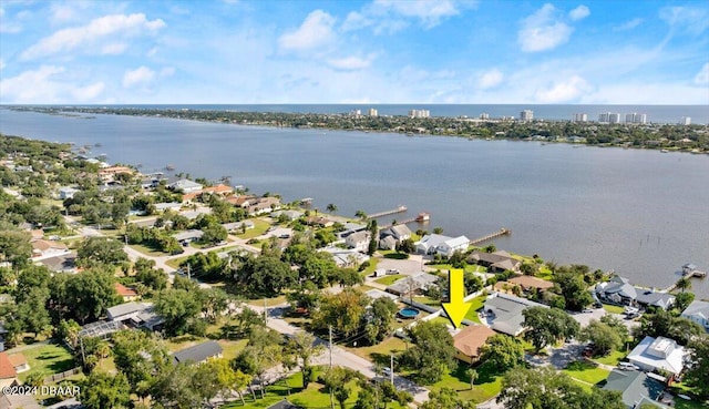 bird's eye view featuring a water view