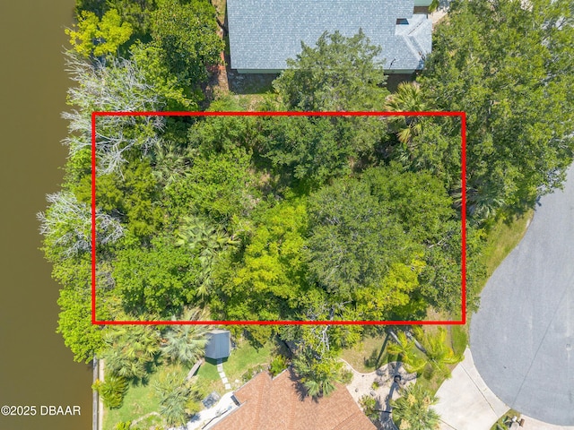 18 Comet Ct, Palm Coast, FL 32137