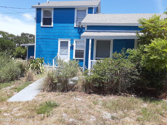 312 Frances Ter, Daytona Beach, FL 32118 - view of front of home with roof with shingles