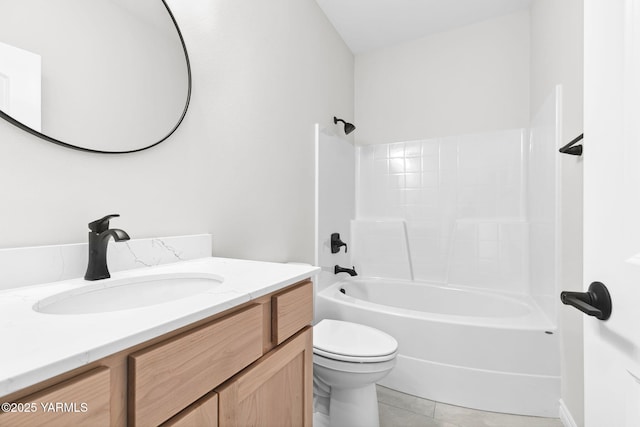 4608 W Larch Ave, Yakima, WA 98908 - bathroom featuring vanity, washtub / shower combination, and tile patterned flooring