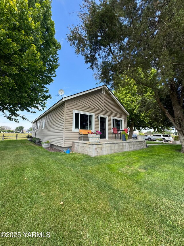 2060 Cemetery Rd, Sunnyside, WA 98944 - photo 6