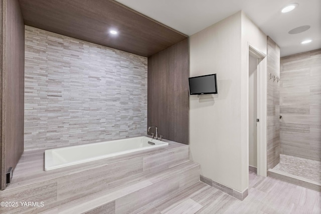 5902 Glacier Way, Yakima, WA 98908 - full bath with a garden tub, tiled shower, and recessed lighting