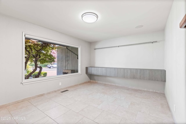 5902 Glacier Way, Yakima, WA 98908 - spare room with baseboards