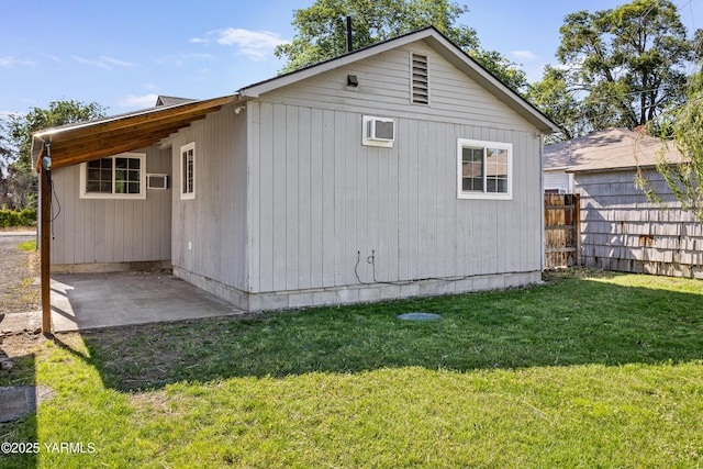 921 N 29th Ave, Yakima, WA 98902 - view of side of property with a patio area
