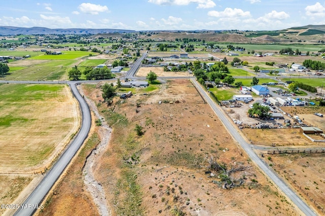 1335 Gibson Rd, Selah, WA 98942