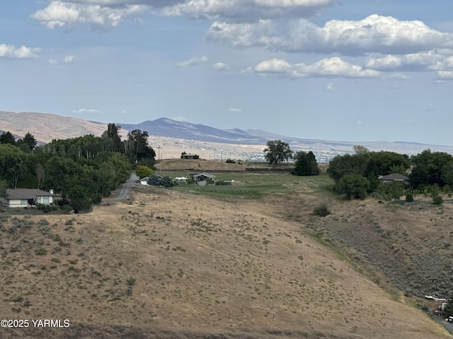 5811 Cowiche Canyon Rd, Yakima, WA 98908 - photo 5