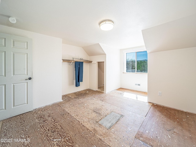 230 Krough Rd, Prosser, WA 99350 - bonus room with vaulted ceiling, wood finished floors, and visible vents