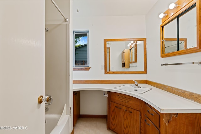 4905 Glenside Ct, Yakima, WA 98908 - full bathroom with vanity and shower / bathtub combination