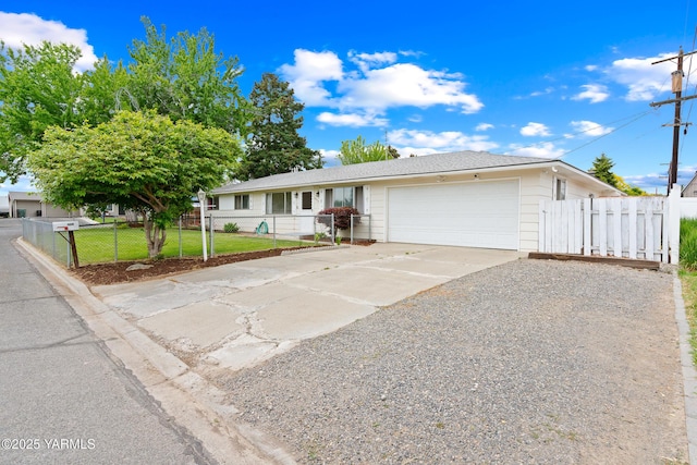 4905 Glenside Ct, Yakima, WA 98908 - ranch-style house with an attached garage and driveway