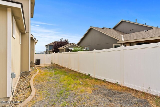 815 Trout Lake Ct, Yakima, WA 98901 - view of fenced backyard