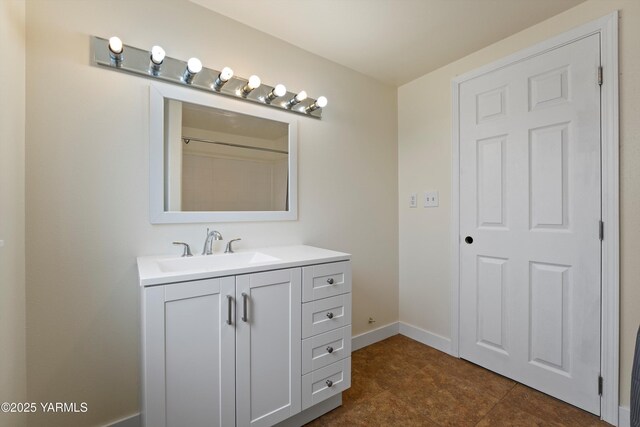 1000 Franklin Rd, Tieton, WA 98947 - full bathroom with vanity and baseboards
