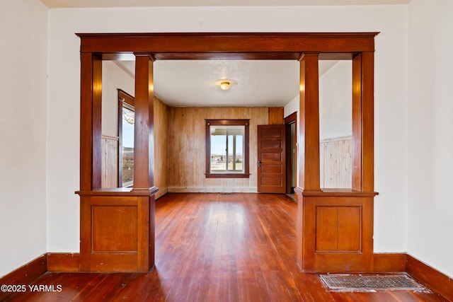 1555 W Tieton Rd, Tieton, WA 98947 - empty room featuring hardwood / wood-style flooring, baseboards, and plenty of natural light