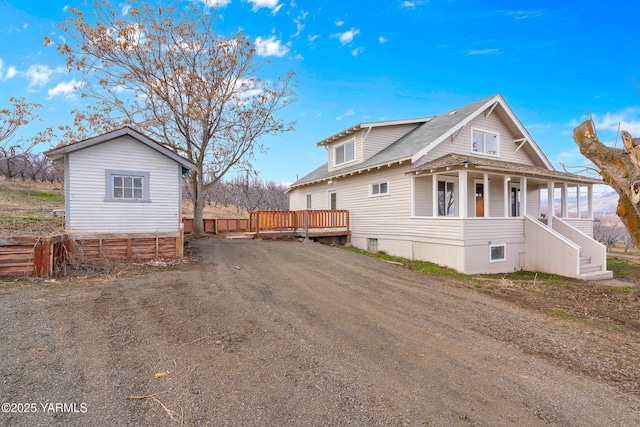 1555 W Tieton Rd, Tieton, WA 98947 - view of home's exterior with covered porch