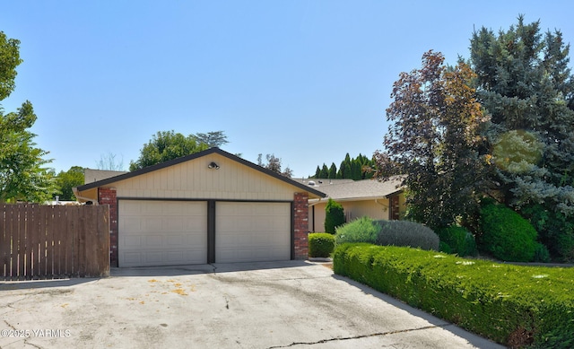 611 S 69th Ave, Yakima, WA 98908 - photo 2