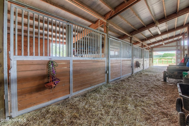 131 Latigo Ln, Yakima, WA 98901 - view of horse barn