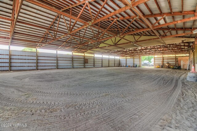 131 Latigo Ln, Yakima, WA 98901 - view of horse barn