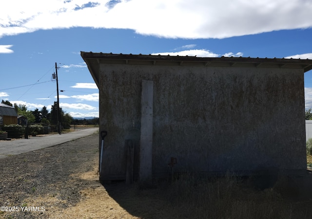 13520 Fisk Rd, Yakima, WA 98908 - view of outdoor structure