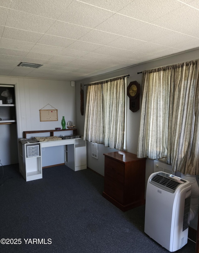 13520 Fisk Rd, Yakima, WA 98908 - office area with dark colored carpet