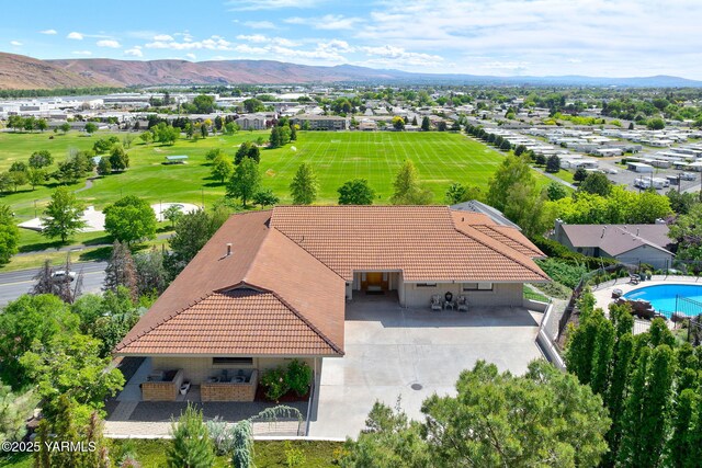 1011 N 42nd Pl, Yakima, WA 98908 - view of subject property featuring a mountain backdrop