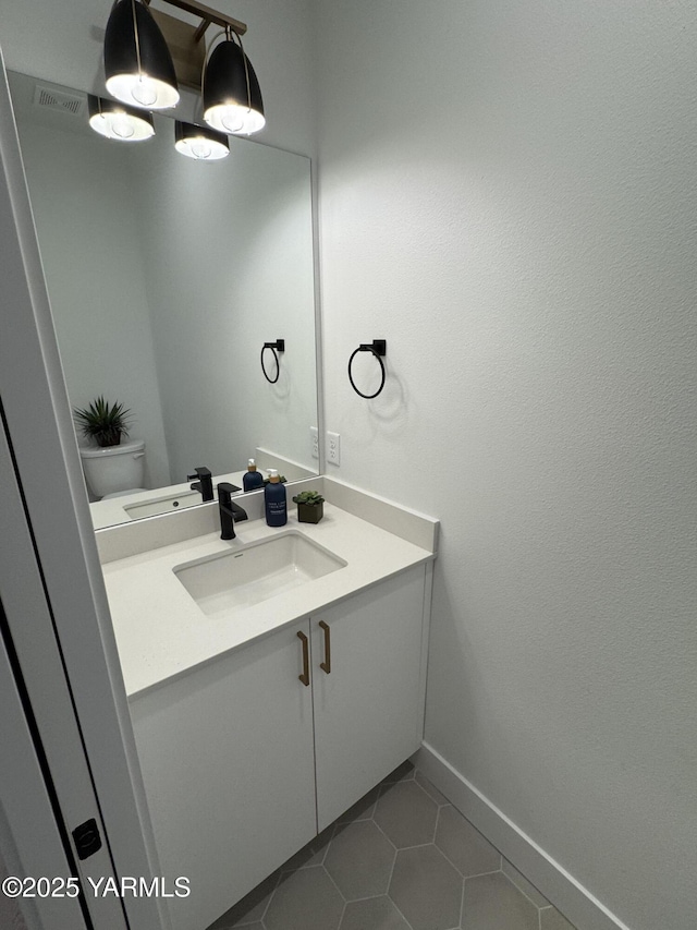 202 E Ian Ave, Ellensburg, WA 98926 - bathroom with vanity and tile patterned flooring