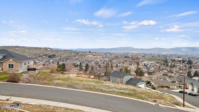 110 S 10th St, Selah, WA 98942 - photo 8