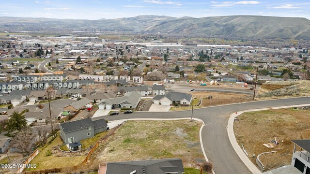 110 S 10th St, Selah, WA 98942 - photo 4