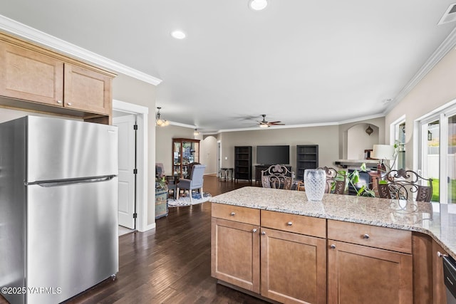 1504 W Naches Ave, Selah, WA 98942 - kitchen featuring freestanding refrigerator, a ceiling fan, arched walkways, ornamental molding, and recessed lighting