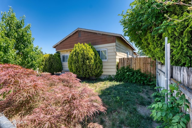 36 N F St, Toppenish, WA 98948 - photo 3