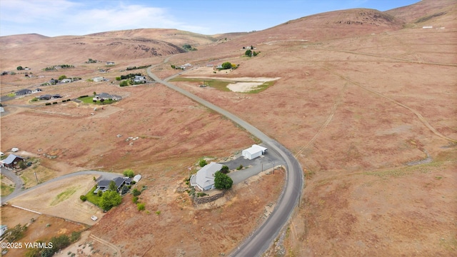 40 Vista Verde Dr, Yakima, WA 98901 - aerial overview of property's location featuring mountains