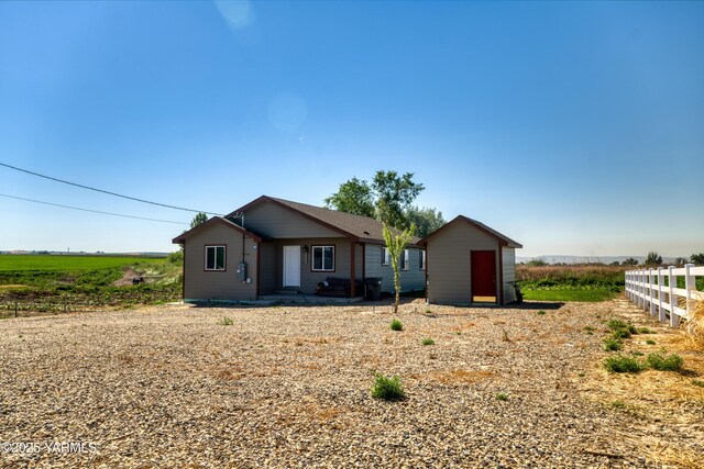 10692 Van Belle Rd, Sunnyside, WA 98944 - photo 4