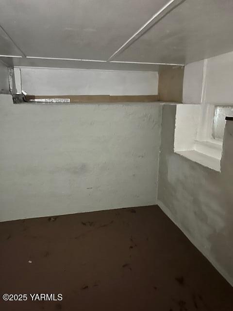 3 S Elm St, Toppenish, WA 98948 - view of basement