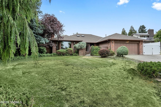 404 Chisholm Trl, Yakima, WA 98908 - photo 1