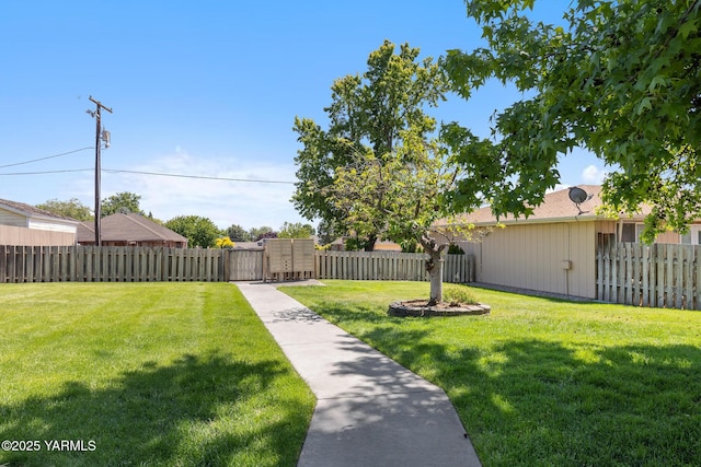 7610 Summitview Ave Unit 6, Yakima, WA 98908 - view of yard featuring mail area