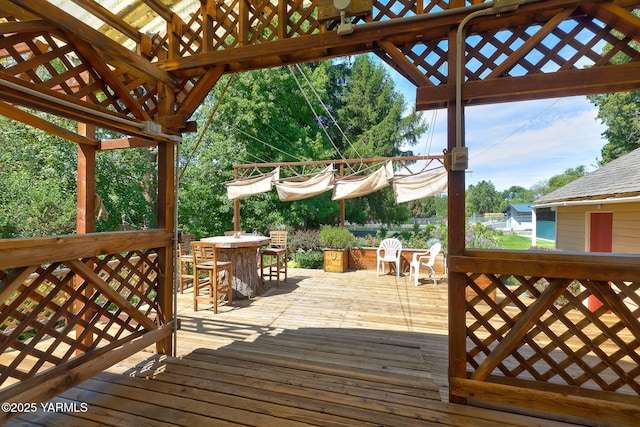 14 N 37th Ave, Yakima, WA 98902 - view of wooden terrace