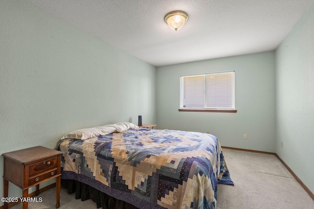 5304 Channel Dr, Yakima, WA 98901 - carpeted bedroom with baseboards