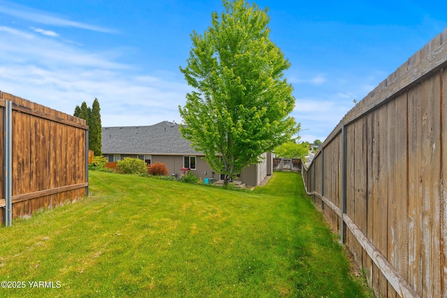 2 N 74th Ave, Yakima, WA 98908 - view of yard