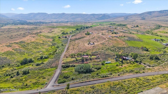 101 W Slavin Rd, Yakima, WA 98903 - aerial view of sparsely populated area featuring a mountain backdrop
